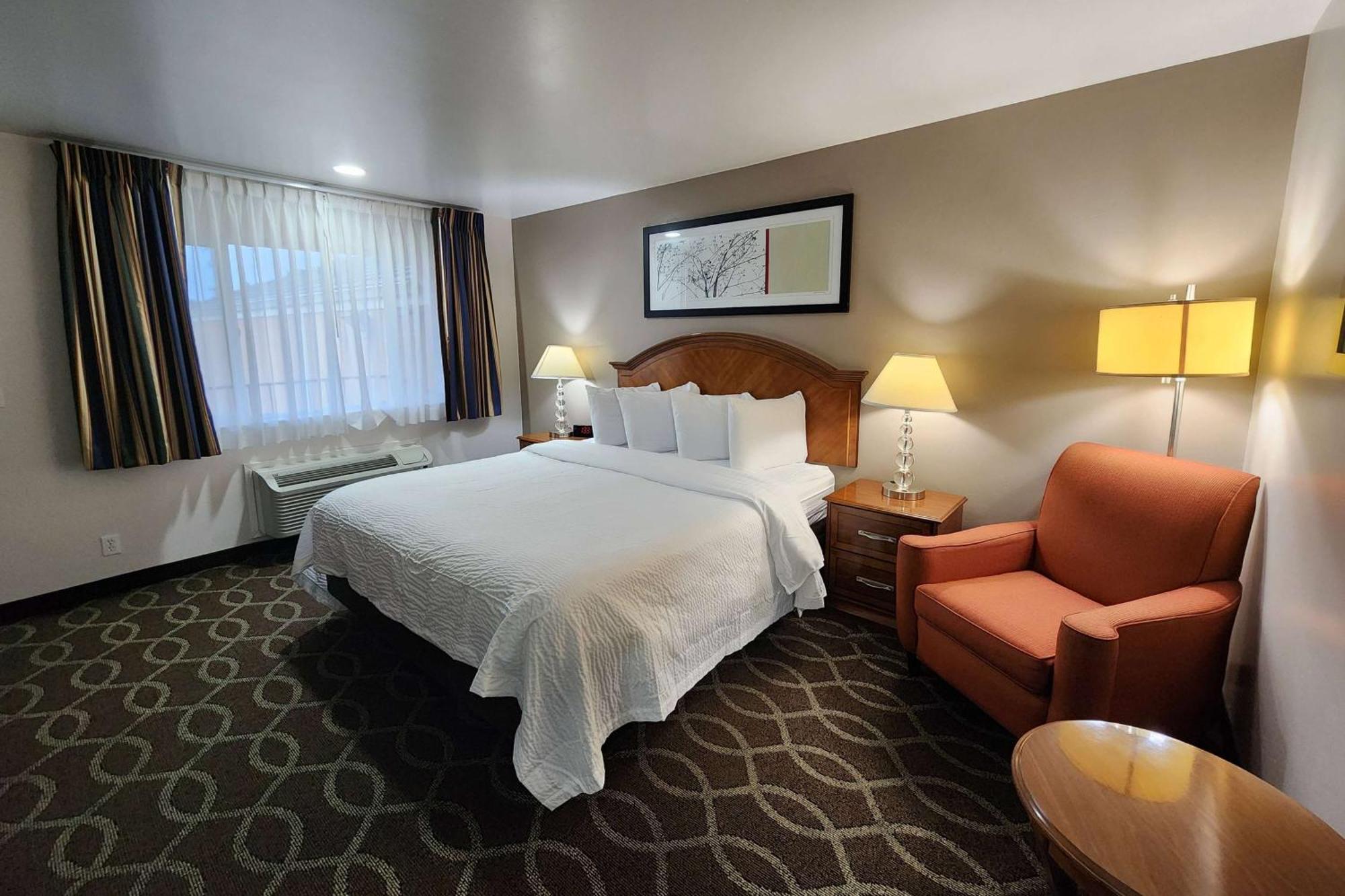 Ramada Bayside Inn & Suites Eureka Exterior foto