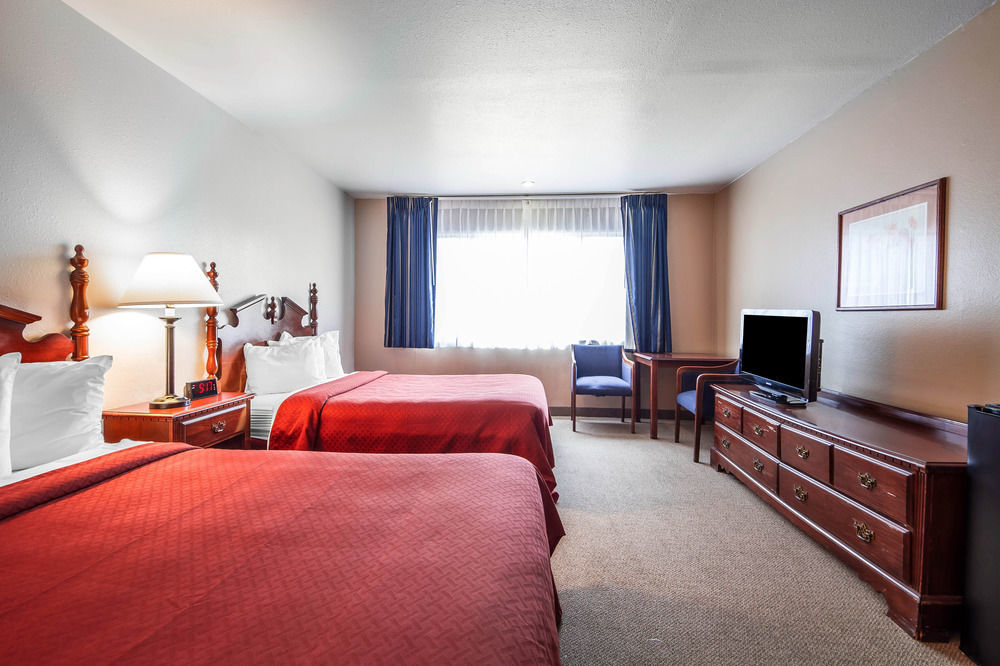 Ramada Bayside Inn & Suites Eureka Exterior foto