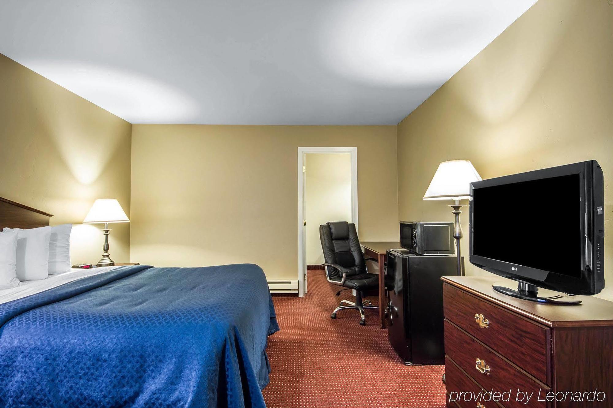 Ramada Bayside Inn & Suites Eureka Exterior foto